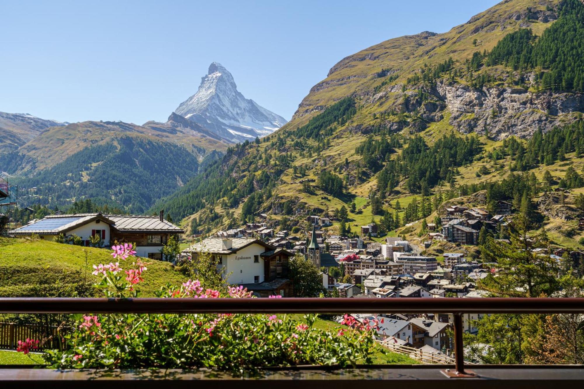 Hotel Alpenroyal Zermatt Exterior foto