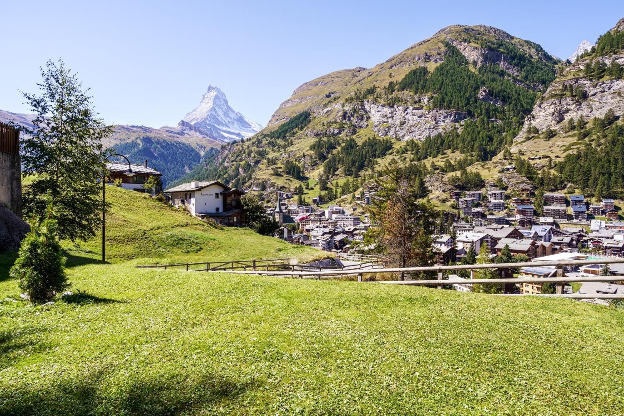 Hotel Alpenroyal Zermatt Zimmer foto