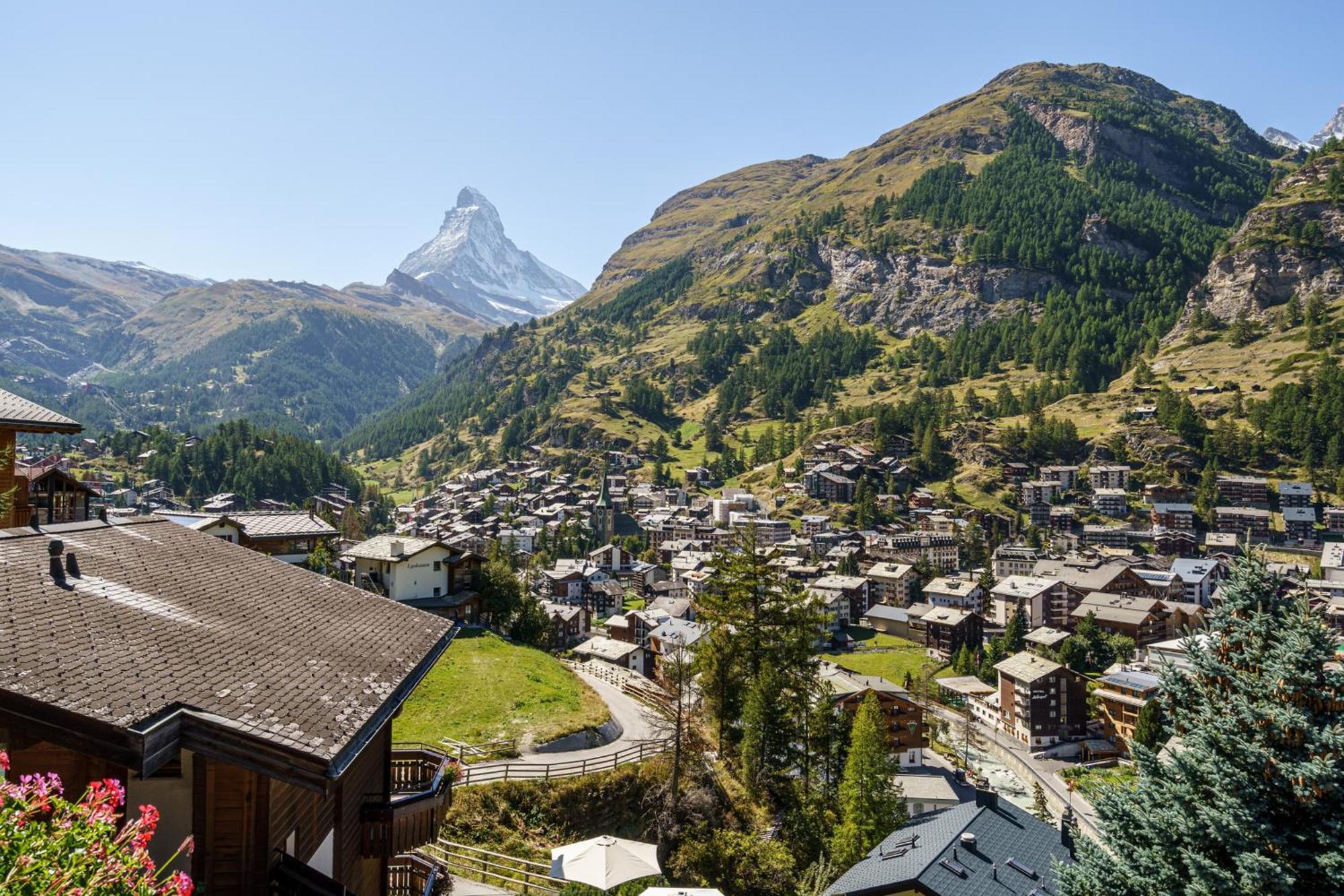 Hotel Alpenroyal Zermatt Zimmer foto